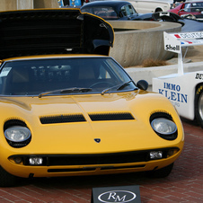 Lamborghini Miura P400S