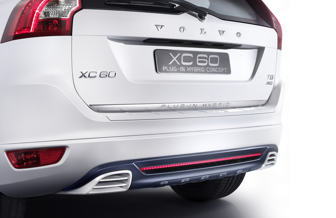 Volvo XC60 Plug-in Hybrid to be Revealed in Detriot