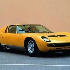 Lamborghini Miura P400