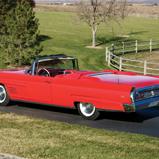 Lincoln Continental Mark V