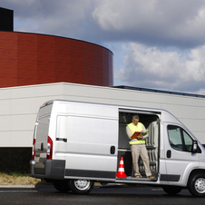 Peugeot Boxer 333 L2H1 2.2 HDi