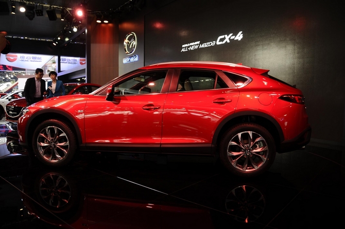 The CX-4 will be sold in China with two Skyactiv 2.0 litre and 2.5 litre petrol engines