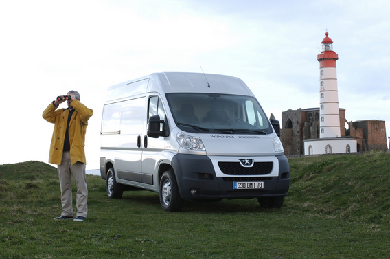 Peugeot Boxer 335 L3H2 2.2 HDi