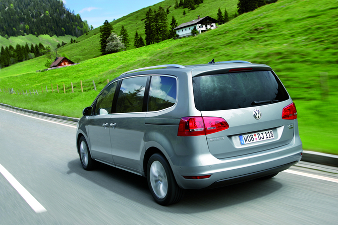 Volkswagen Sharan 2.0I TDI BlueTDI 170hp Confortline