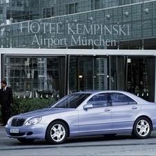 Mercedes-Benz S 500 4Matic