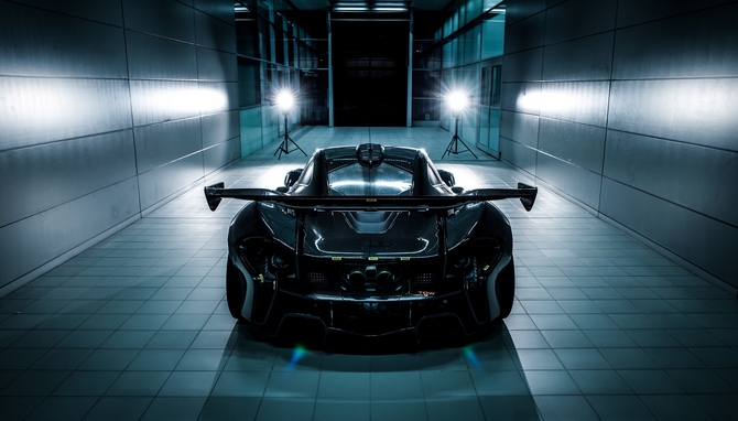 Teaser image and a video confirm the huge rear wing and body with aerodynamic purposes will be included in the P1 GTR