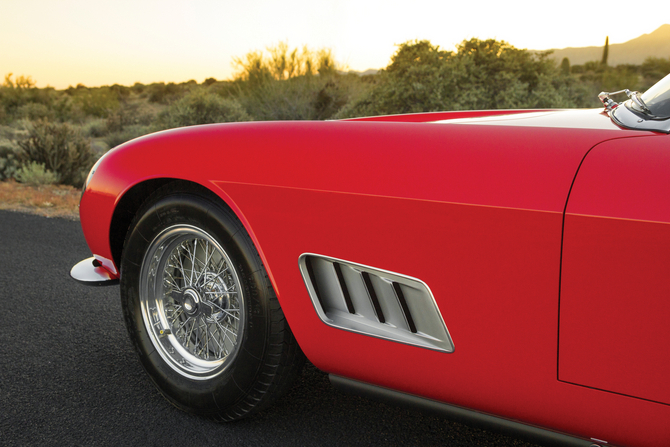 Ferrari 250 GT LWB California Spider