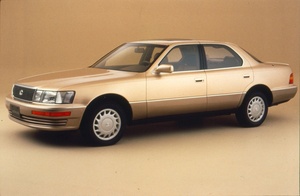 Lexus LS400