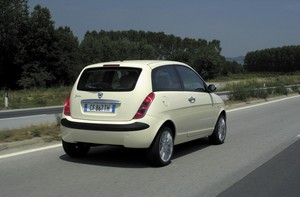 Lancia Ypsilon 1.2 8v