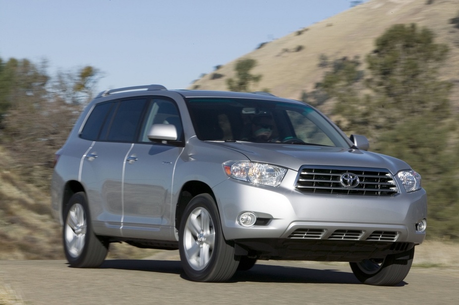 Toyota Highlander Base 4X2 V6