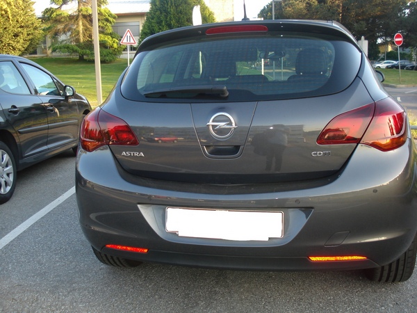 Opel Astra 1.7 CDTI DPF 125cv Cosmo 10