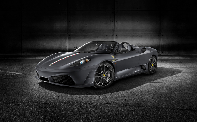 Ferrari Scuderia Spider 16M