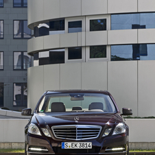 Mercedes-Benz E 350 BlueEfficiency Elegance 7G-Tronic