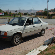 Renault 9 C