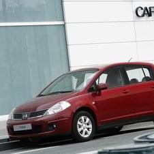 Nissan Tiida 1.8