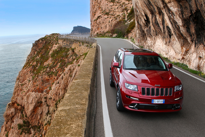 Jeep Grand Cherokee SRT