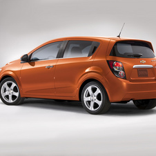 Chevrolet Sonic 1.8 LT Automatic