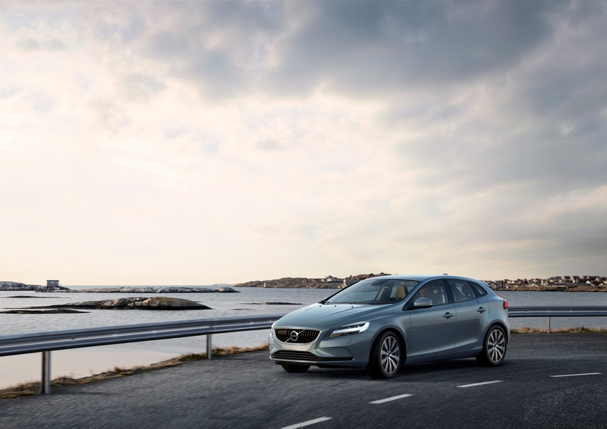 Volvo V40 T4