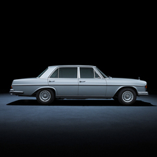 Mercedes-Benz 280 SE 4.5 Automatic 4-Speed