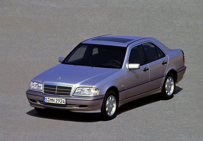 Mercedes-Benz C 200 Diesel AT