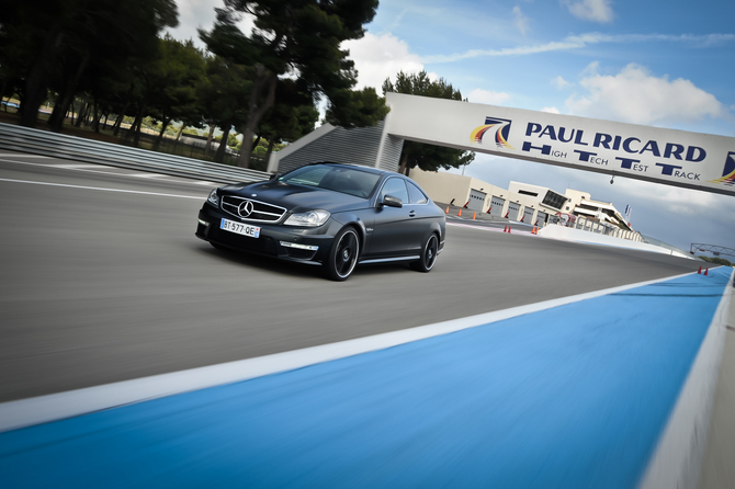 Mercedes AMG-LIVE 2012 au Castellet: coupé Classe C 63 AMG