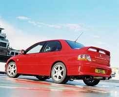 Mitsubishi Lancer Evolution VIII 260