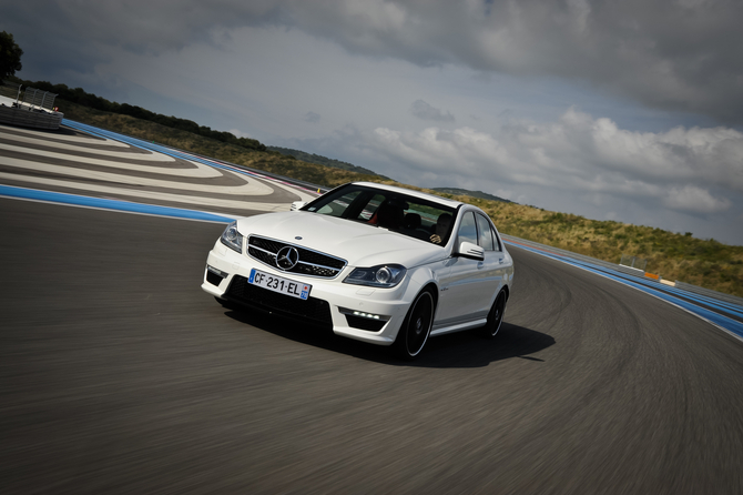 Mercedes AMG-LIVE 2012 au Castellet: la Classe C 63 AMG (berline)