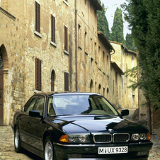 BMW 730i