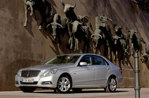 Mercedes-Benz E 250 CDI BlueEfficiency Auto