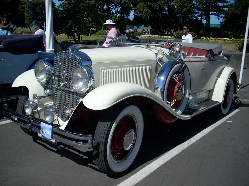 1930 Studebaker President Roadster