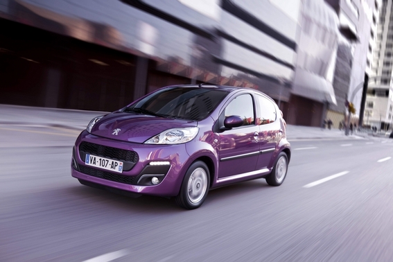 Peugeot 107 Envy 1.0i 2-Tronic