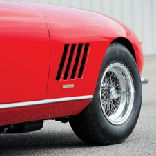 Ferrari 275 GTS/4 Spider NART