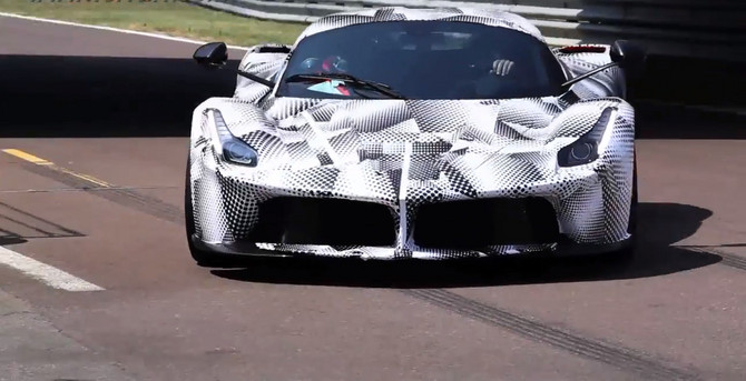 O LaFerrari vai ser posto à venda brevemente