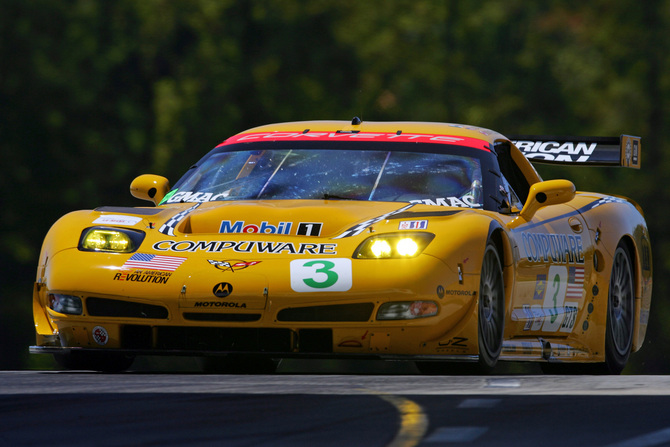 The C5-R went racing in 1999