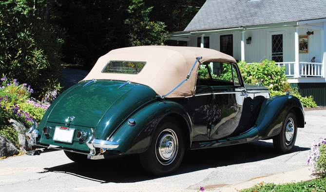 Riley RMD 2½-Liter Drophead Coupe