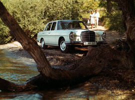 Mercedes-Benz 250 SE