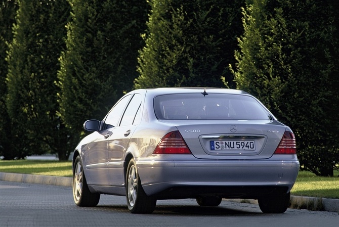 Mercedes-Benz S 500 4Matic