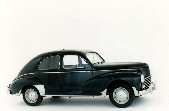 Peugeot 203 Saloon