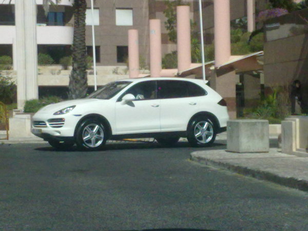 Porsche Cayenne Hybrid Tip