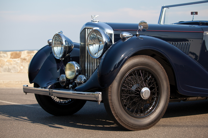 Bentley 4½-Litre Drophead Coupe by H.J. Mulliner