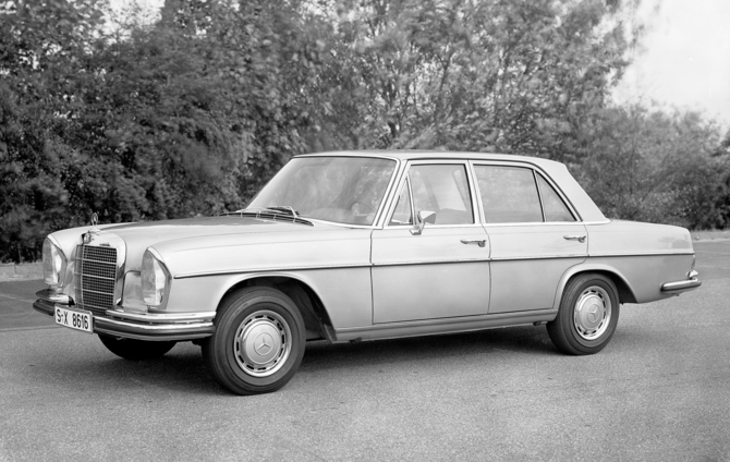 Mercedes-Benz 280 SE 3.5