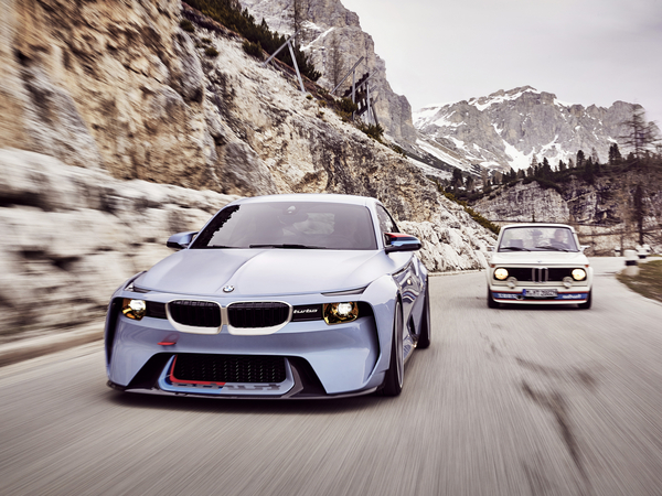 BMW 2002 Hommage