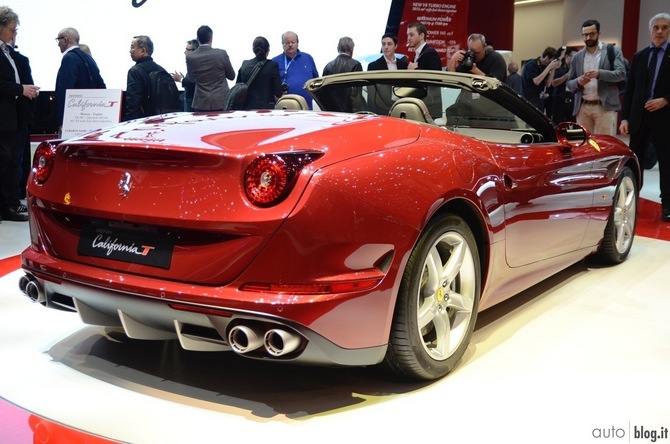 Ferrari California T