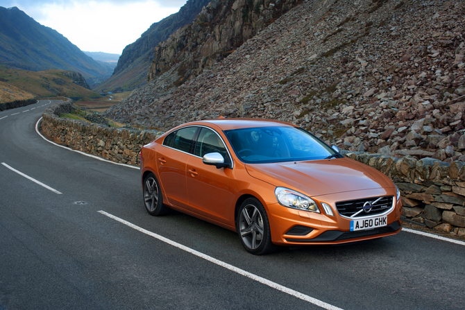 Volvo S60 D2 R-Design