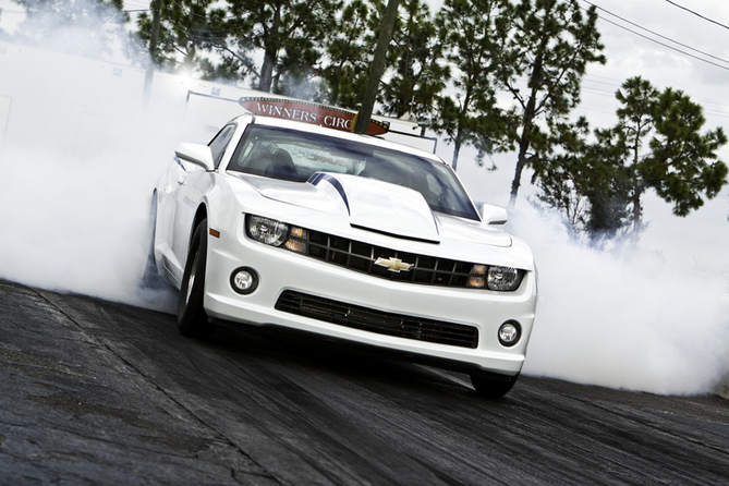 Chevy Building 69 COPO Camaros as Factory Drag Racers