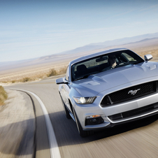 Ford Mustang 6