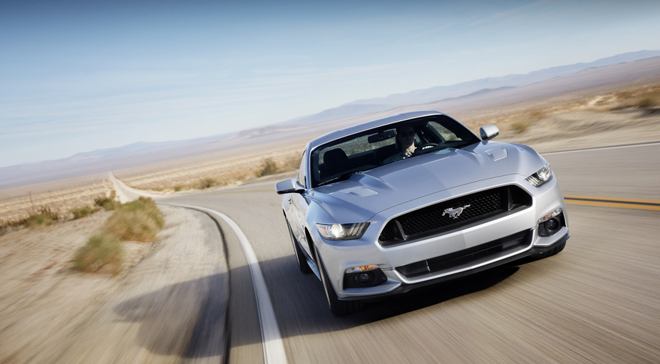 Ford Mustang 6