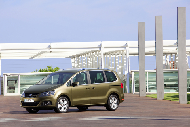 Seat Alhambra 2.0 TDI Ecomotive Reference DSG