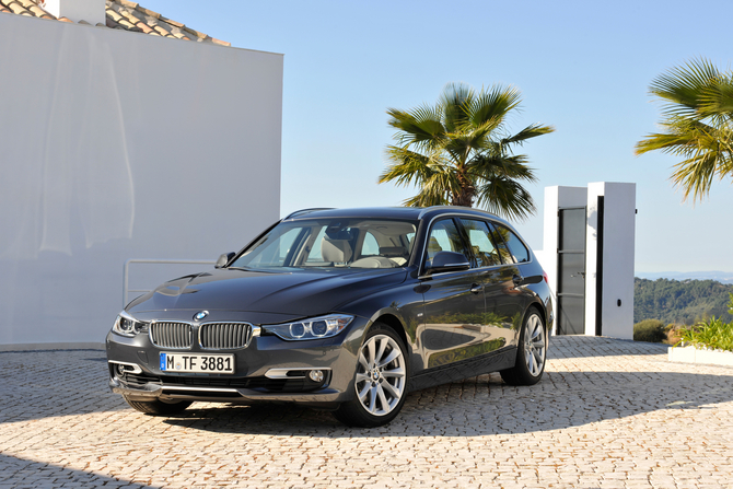 BMW 335i Touring