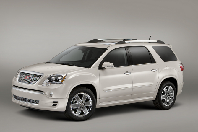 GMC Acadia Denali FWD